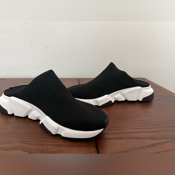 Balenciaga Sneaker Women’s Speed Recycle knit Mule - Picture 2 of 8